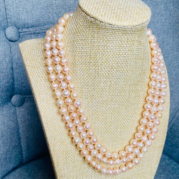 Pink Triple-Strand Freshwater Pearl Necklace w/ Magnetic Clasp - Picture 3 of 6